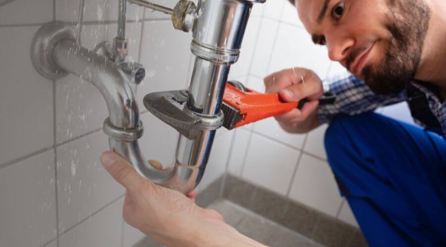 Expert burst pipe repair services in Homosassa, FL